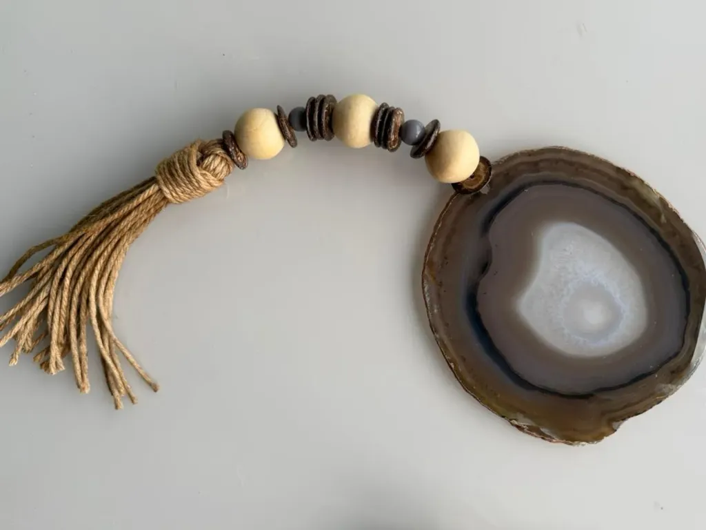 [V3] Decorative Tassel with Natural Stone