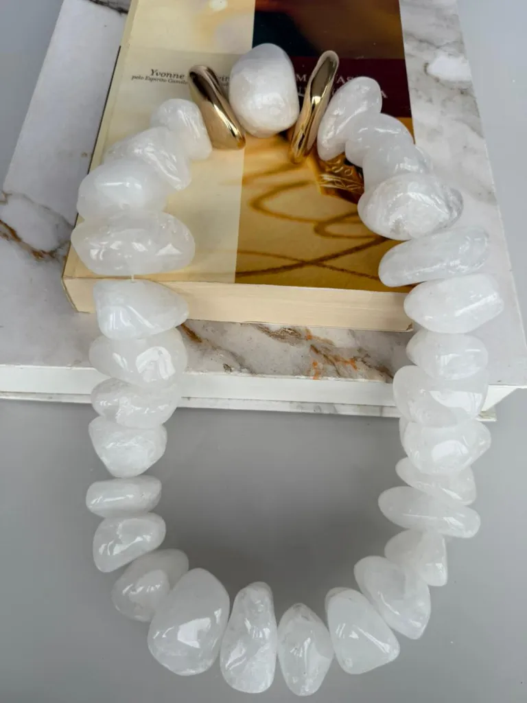 Decorative Natural Stone Necklace